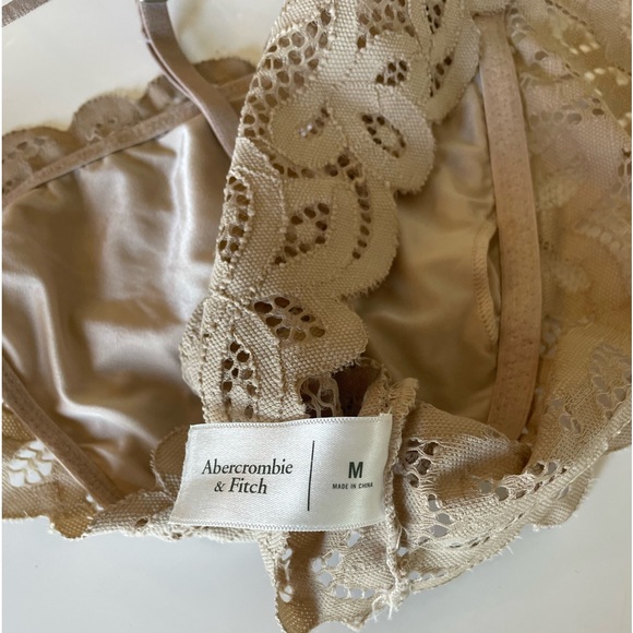 Abercrombie Intimates Bundle of 2 Lace Bralettes - Picture 10 of 10